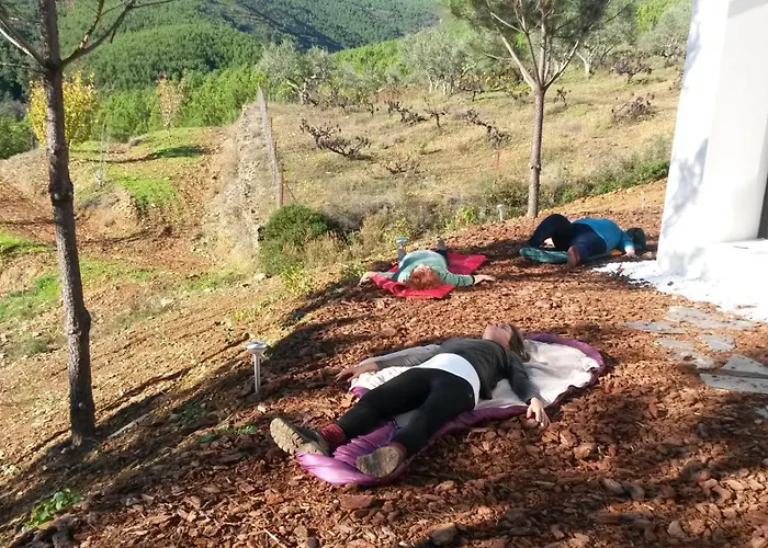 Akassa Alojamientos Bioclimaticos En Las Hurdes